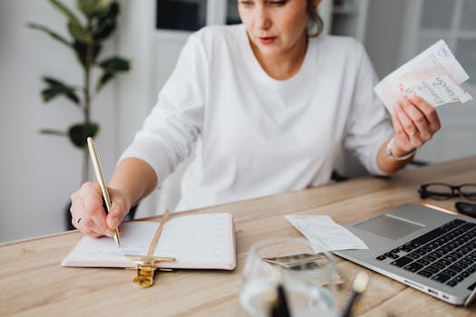 financial planner working with a family